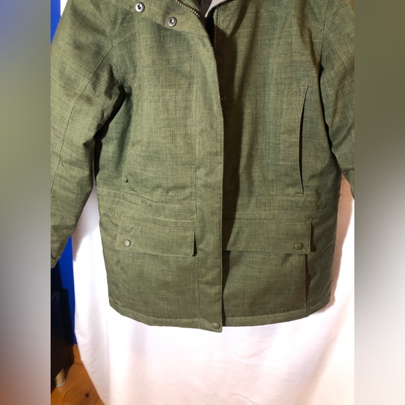 LL Bean, Womens large winter coat - Picture 8 of 11